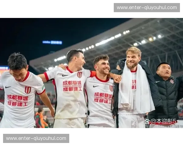 当头一棒！一场0：2让成都蓉城付出沉重代价，中超争冠瞬间蒙上巨大阴影_罗慕洛_进攻_渗透战术